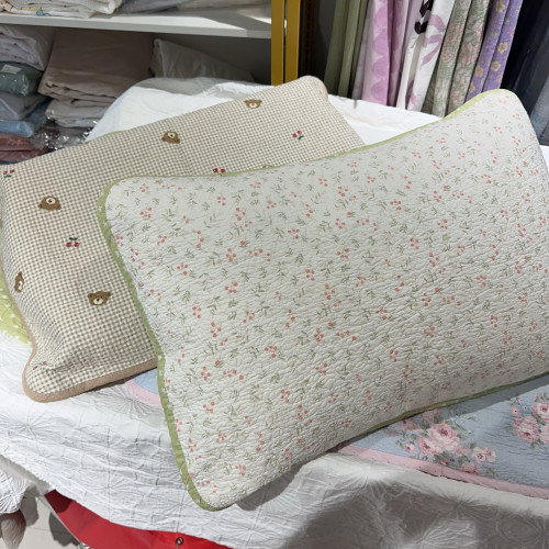 純棉絎縫夾棉枕套（一對）48×73左右厚實枕頭袋卡通田園碎花清新