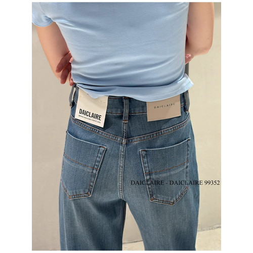 代嘉兒daiclaire牛仔褲女夏季新款高腰寬松顯瘦藍色筒喇褲99352