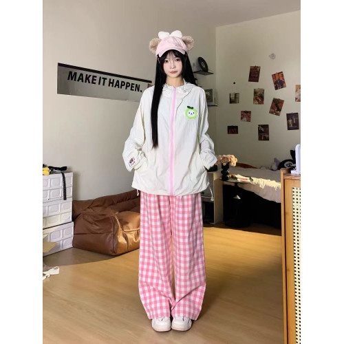 日系可愛軟萌輕松熊防曬衣女寬松小衆設計感防紫外線薄款甜美外套