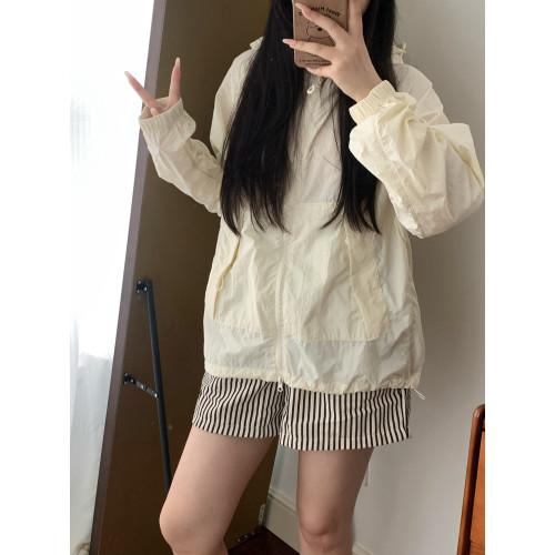 新款山系防曬衣薄款戶外寬松防紫外線夏季連帽女時尚速乾2025