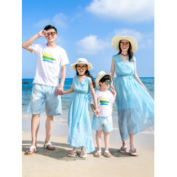 沙灘親子裝一家三四口夏季海邊度假母女裝波西米亞連衣裙父子套裝