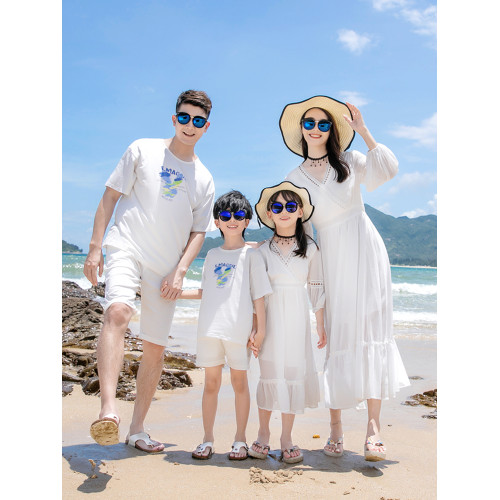 親子裝夏季一家三四口家庭裝海邊度假波西米亞沙灘雪紡白色連衣裙