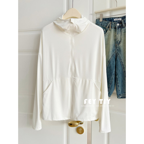 日系簡約 休閒冰絲防曬衣女薄款寬松防紫外線外套顯瘦防曬服上衣 日系簡約 休閒冰絲防曬衣女薄款寬松防紫外線外套顯瘦防曬服上衣