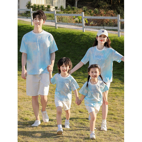 親子裝短袖2025新款夏天母女一家三口母子特別的四口t恤套裝夏季