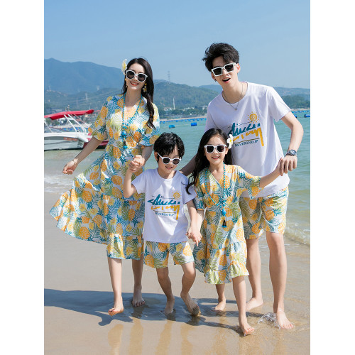 海邊度假親子裝一家三口時尚母女沙灘連衣裙海南三亞全家裝搭套裝
