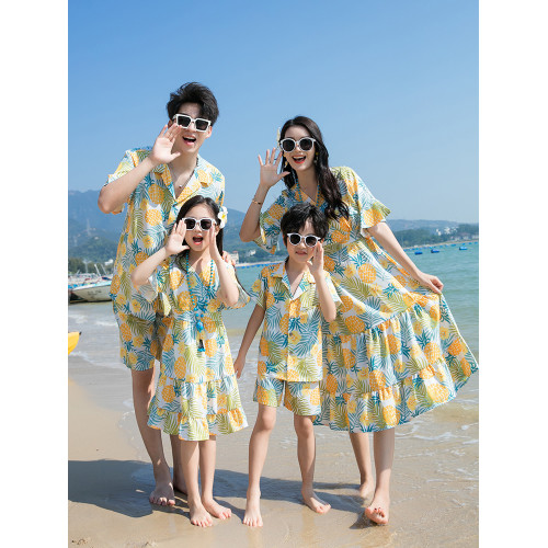 海邊度假親子裝一家三口時尚母女沙灘連衣裙海南三亞全家裝搭套裝