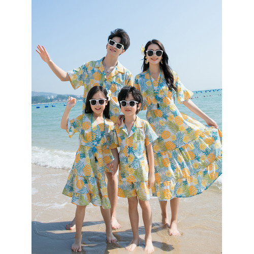 海邊度假親子裝一家三口時尚母女沙灘連衣裙海南三亞全家裝搭套裝
