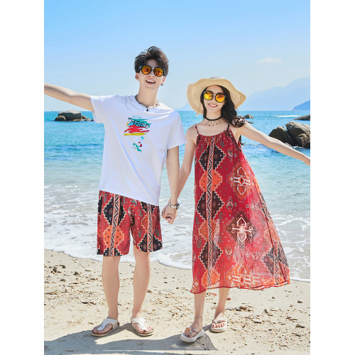 三亞親子裝夏季一家三四口全家裝海邊度假拍照沙灘母女吊帶連衣裙