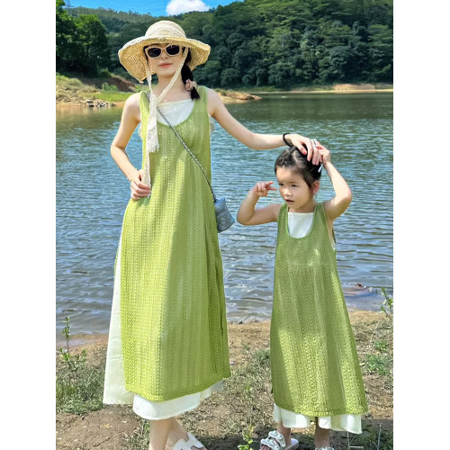 連衣裙親子裝一家三口四口2025新款夏季短袖母女裝三亞海邊度假潮