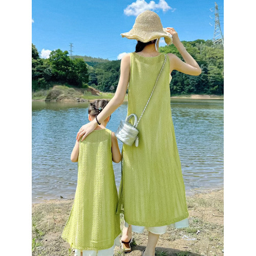 連衣裙親子裝一家三口四口2025新款夏季短袖母女裝三亞海邊度假潮