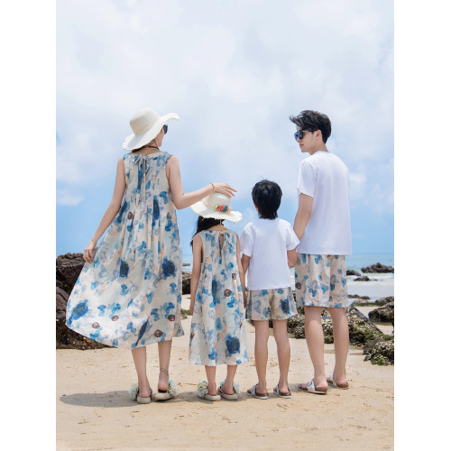 親子裝夏裝全家裝母女裝三亞海邊一家三口四口沙灘裝寬松旅遊度假