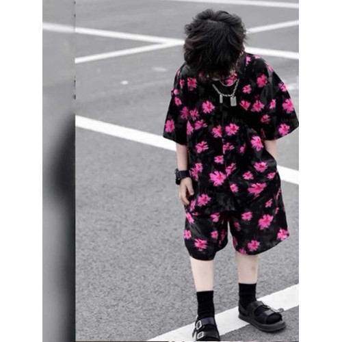 三亞海邊親子裝夏天2025新款一家三口四口母子沙灘度假母女連衣裙
