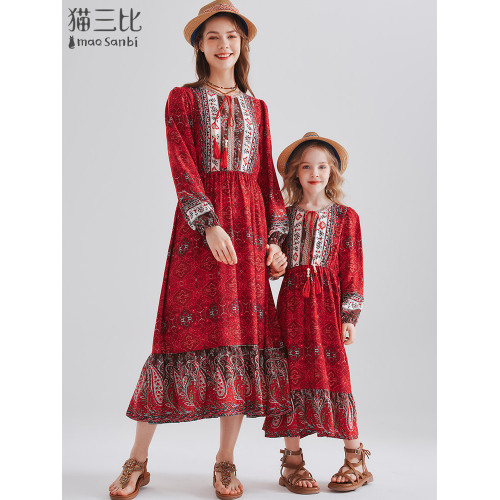 親子裝母女款過膝長裙度假風2025秋季大童裙子草原西藏兒童連衣裙