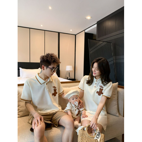 親子裝夏款一家三口四口洋氣母女裙嬰兒夏季短袖t恤哺乳POLO襯衫