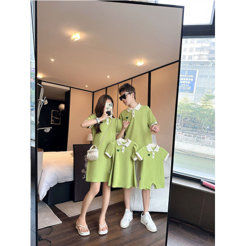 簡約炸街親子裝母女連衣裙一家三口嬰兒百天T恤母子洋氣夏款短袖