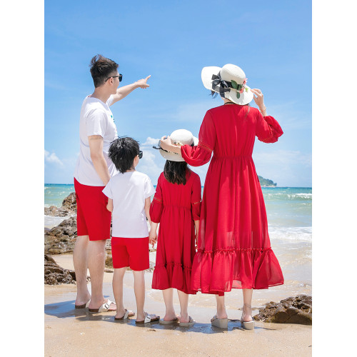 雲南青海茶卡鹽湖草原沙漠親子裝紅色長袖母女連衣裙海邊沙灘長裙