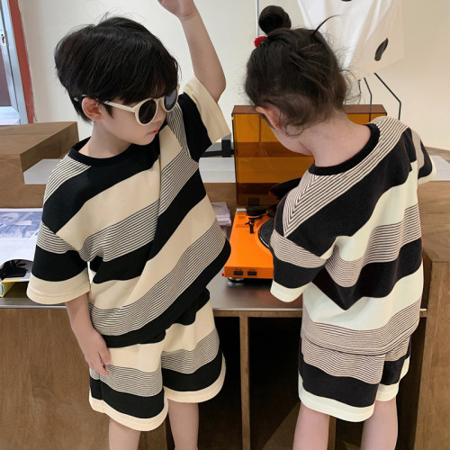 高級炸街親子裝夏裝2025新款母女連衣裙子一家三口四母子夏季套裝