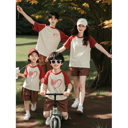 親子裝夏裝2025短袖愛心T恤一家三四口洋氣母子母女嬰兒撞色上衣