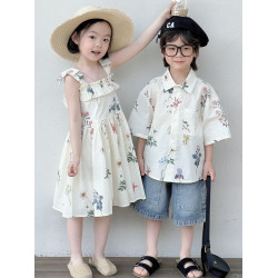 親子裝一家三口高級感夏季法式母女短袖連衣裙海邊度假兒童花襯衫