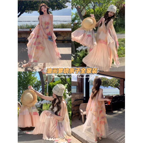 海邊沙灘度假風高級感親子裝印花吊帶連衣裙母女短袖t恤一家三口T