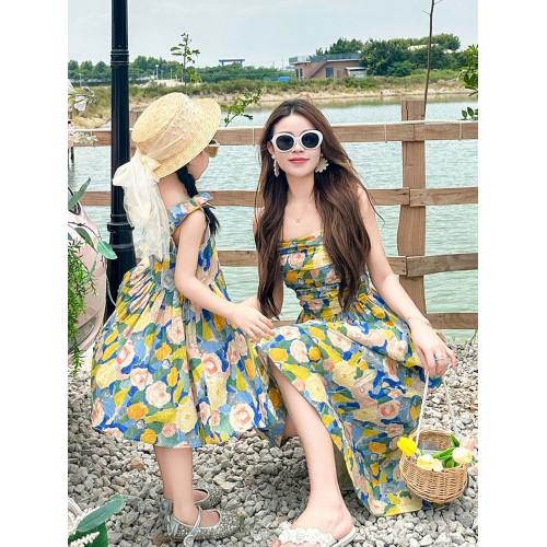 海邊度假親子裝母女裝一家三口四口出遊花色碎花襯衫衣沙灘連衣裙