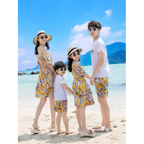 親子裝一家三口四口夏季2025新款海邊度假母子母女裝夏裝連衣裙潮