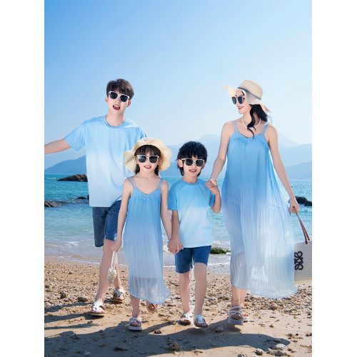 親子裝夏季海南島旅遊渡假三亞沙灘裙泰國海邊拍照超仙穿搭連衣裙
