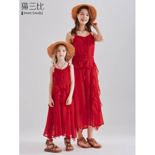 親子裝裙子紅色吊帶連衣裙女童夏季法式度假絕美拍照母女裝沙灘裙