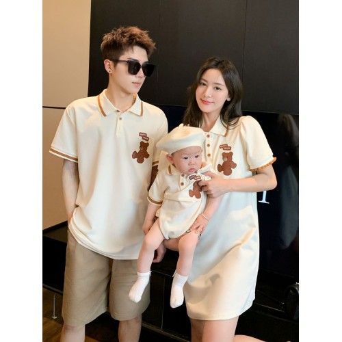 不一樣親子裝嬰兒百日宴爬服網紅一家三四口母女連衣裙短袖Polo衫