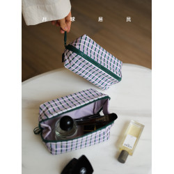 【月球居民 】蜜瓜膠囊化妝包 原創大容量收納包旅行洗漱手提可攜式