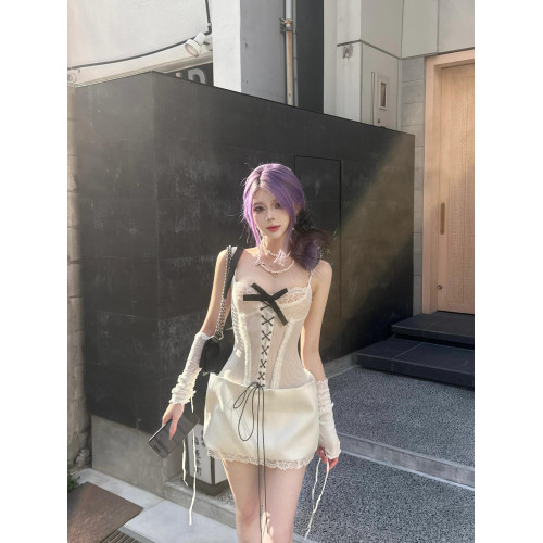 歐美辣妹風蝴蝶結綁帶蕾絲拼接吊帶連體衣2024新款純欲性感上衣