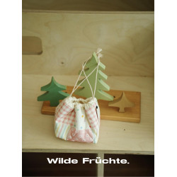 野菓Wilde Früchte.2024秋冬奶油系列碎花夾棉束口收納包化妝包