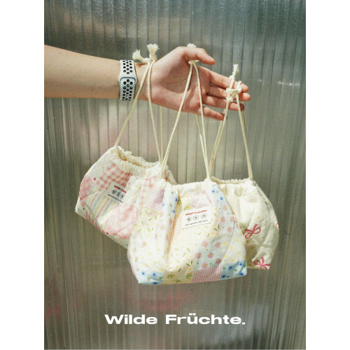野菓Wilde Früchte.2024秋冬奶油系列碎花夾棉束口收納包化妝包