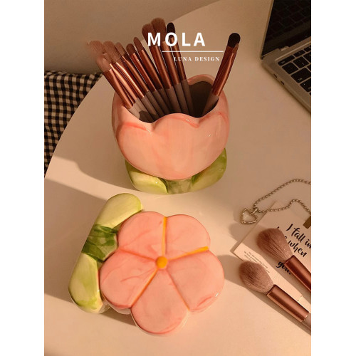 MOLA.Initial.化妝刷收納盒辦公室筆筒口紅刷子桶收納盒 | 初昕