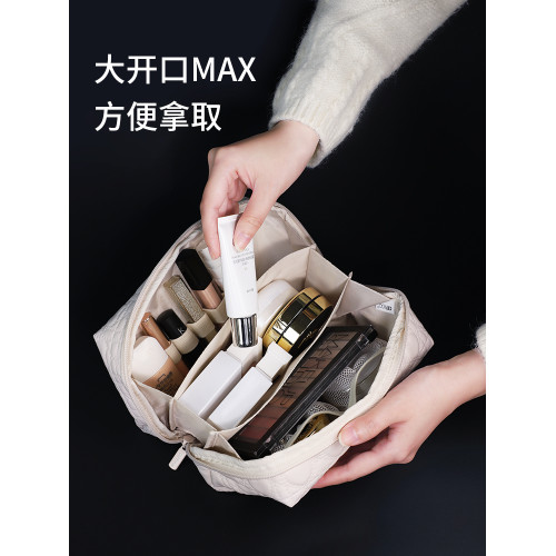 高顔值可攜式化妝包女2025新款外出大容量分區收納化妝品收納包