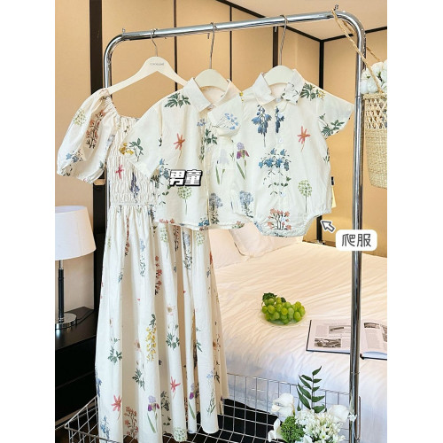 海邊度假親子裝母女裝夏懷舊走秀復古港風一家三口碎花襯衫連衣裙