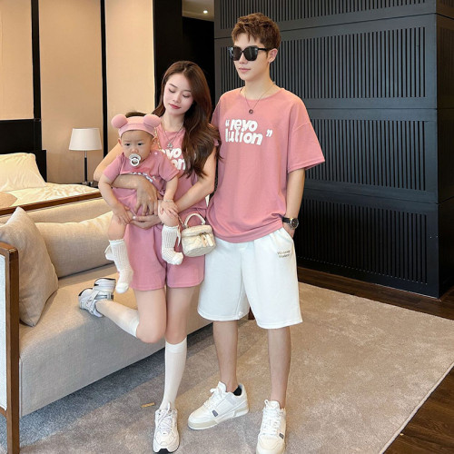 親子裝一家三四口嬰兒小月齡爬服粉色母女裙夏裝洋氣母子T恤短袖