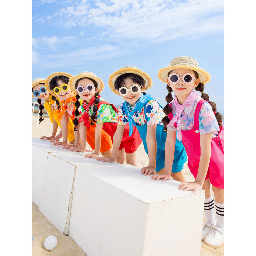 親子裝一家三口沙灘服背帶褲套裝母女母子裝拍照海南島夏威夷情侶