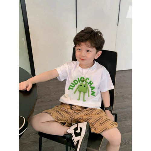 親子裝2025新款夏天一家三口母子母女裝嬰兒高級夏裝玩偶夏款T恤