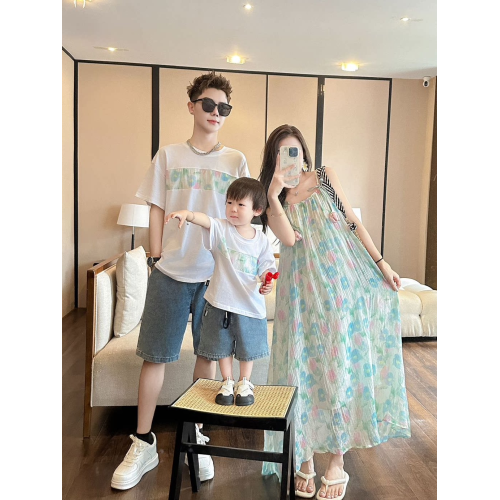 度假親子裝碎花吊帶連衣裙一家三口四口花朵母子母女裝短袖t恤夏