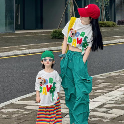 親子裝2025新款夏季一家三口四口母女母子裝立體花朵純棉短袖T恤