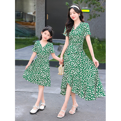 母女裝雪紡沙灘裙2025夏季新款親子裝韓版度假風夏裝碎花連衣裙潮