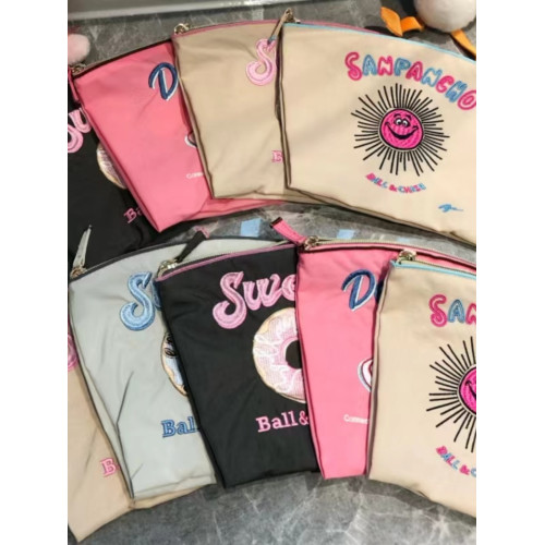 日系小衆刺綉收納袋女ball chain新款化妝包防潑水尼龍小包