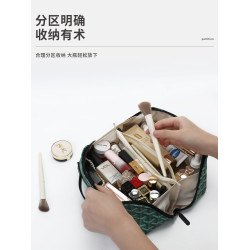大牌2025新款化妝包女可攜式大容量手提化妝品收納包袋旅行洗漱包