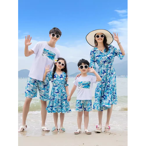 親子裝一家三口四口沙灘海邊母女連衣裙夏季大碼三亞度假短袖套裝