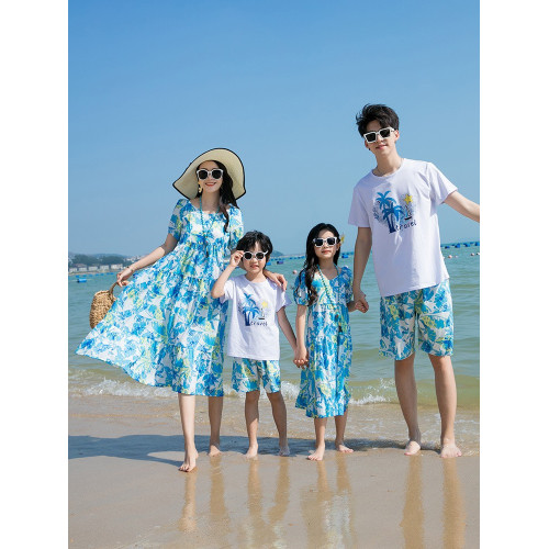 親子裝一家三口四口沙灘海邊母女連衣裙夏季大碼三亞度假短袖套裝