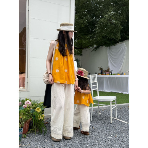 森系網紅親子裝母女夏季背心2025新款高級洋氣度假時尚濶腿褲套裝