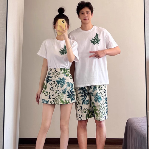 沙灘度假親子裝海邊新款夏季一家三四口母女沙灘裙t恤套裝全家裝