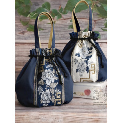 溫暖時光原創國風手提包中式青花瓷束口女包