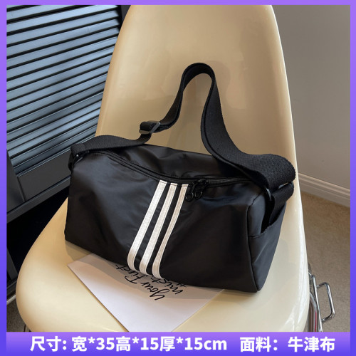 NYCK單肩包斜後背包女2025新款時尚可掛行李箱拉桿運動健身包女包潮